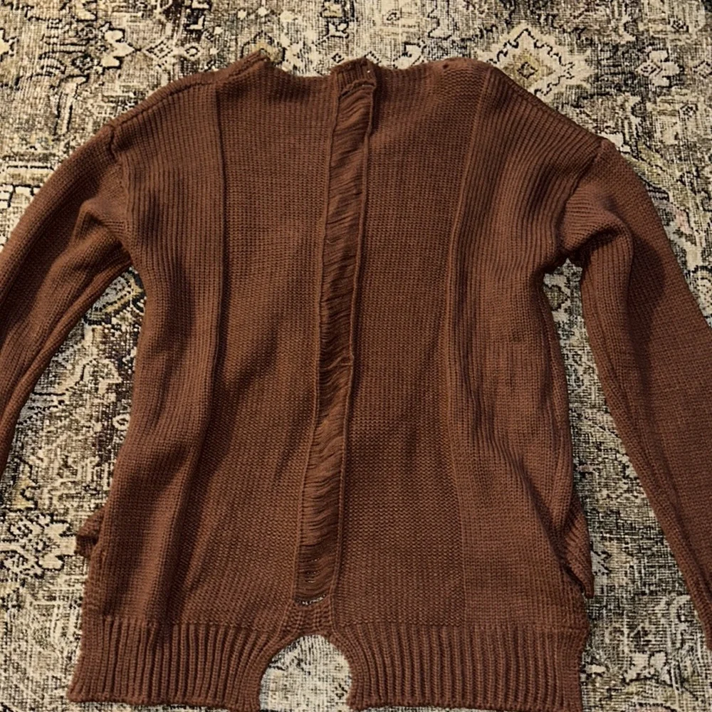 Sweater - Picture 2 of 4